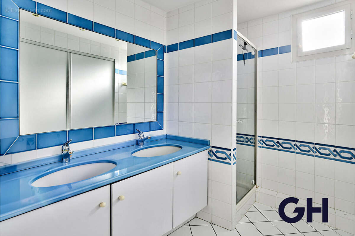 Appartement à LYON-4E