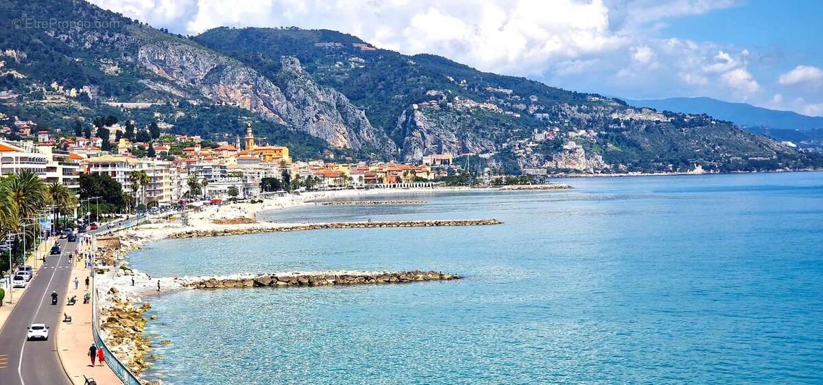 Appartement à MENTON