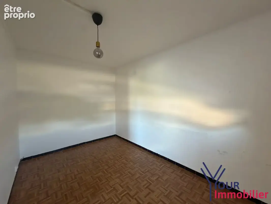 Appartement 3 pièces 67 m² à vendre à Vaulx-En-Velin (69120) - photo 5
