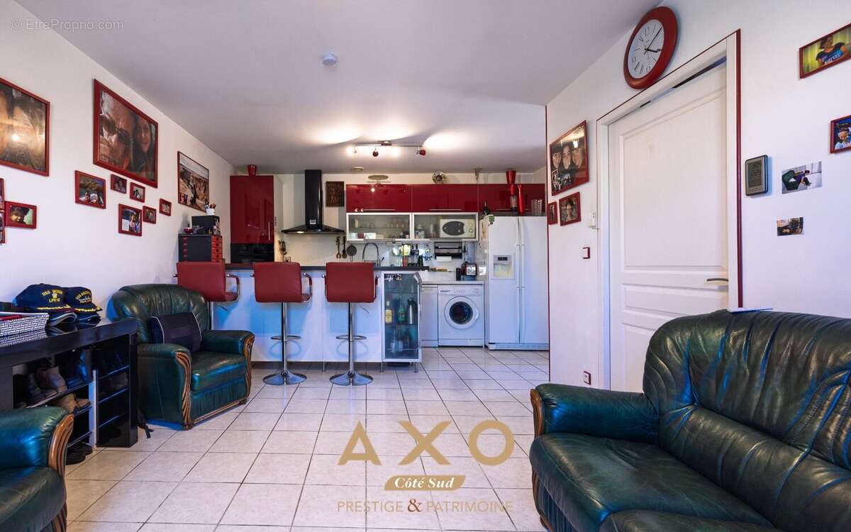 Peypin - villa 42m2 - terrasse 30m2 - parking privatif - 110 900 - photo 2