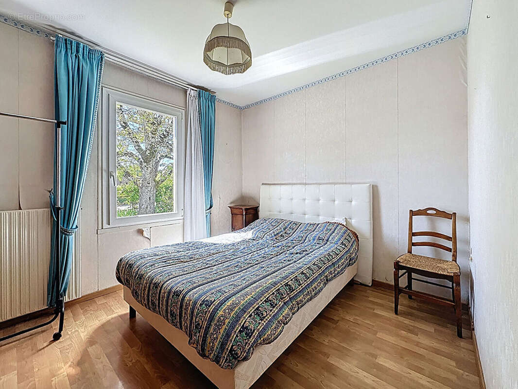 Maison à SAINT-ORENS-DE-GAMEVILLE