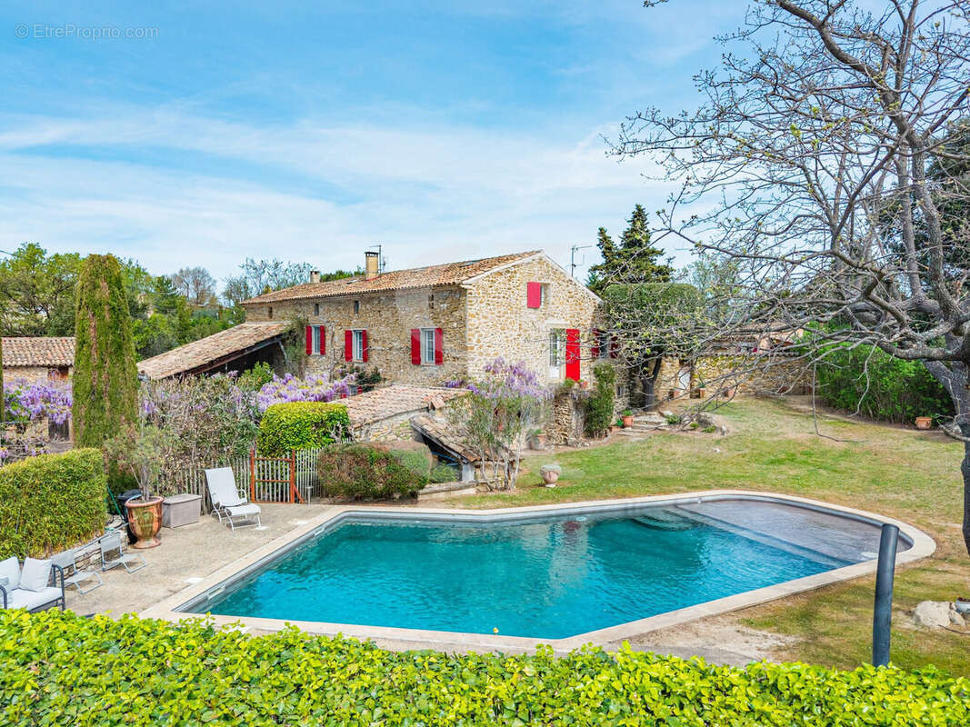Maison à VAISON-LA-ROMAINE