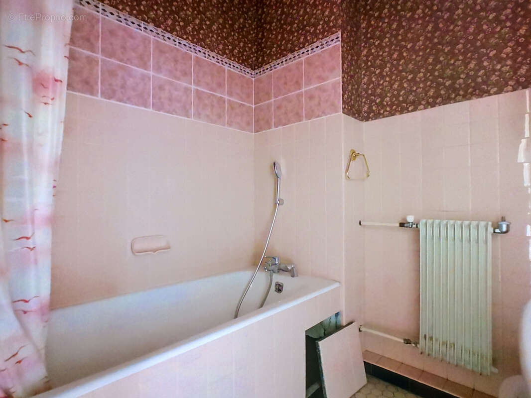 Appartement à SAINT-EGREVE