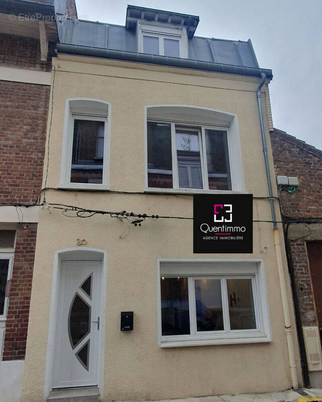 Maison à SAINT-QUENTIN