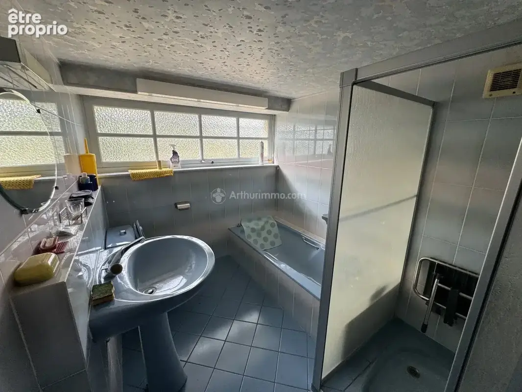 MANOIS – Grande maison de 242 m², 5 chambres, terrain arboré de 973 m² – DPE C - photo 7