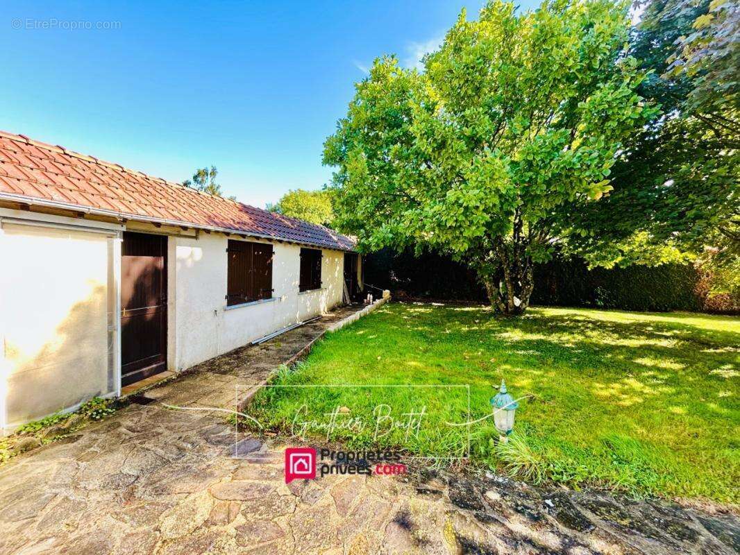 Maison à COULOMMIERS