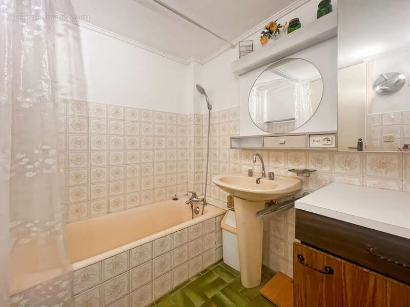 Appartement à HYERES