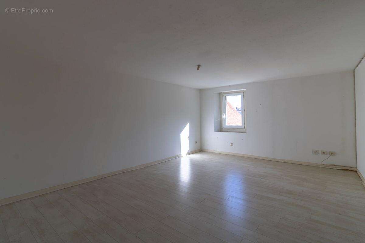 Maison Genouilly 6 pièce(s) 104 m2 - photo 10