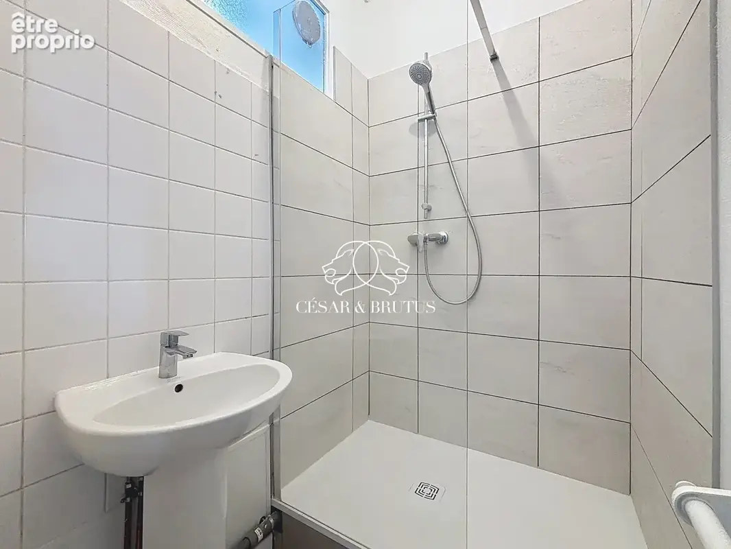 Appartement 2 pièces 49 m² à vendre à Lyon-8e (69008) - photo 6