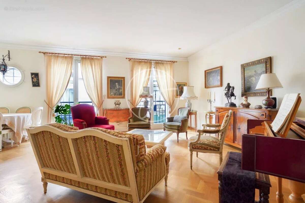 Appartement à LE VESINET