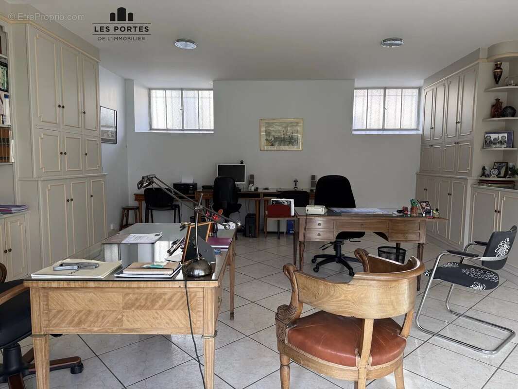 Maison à COURDIMANCHE-SUR-ESSONNE