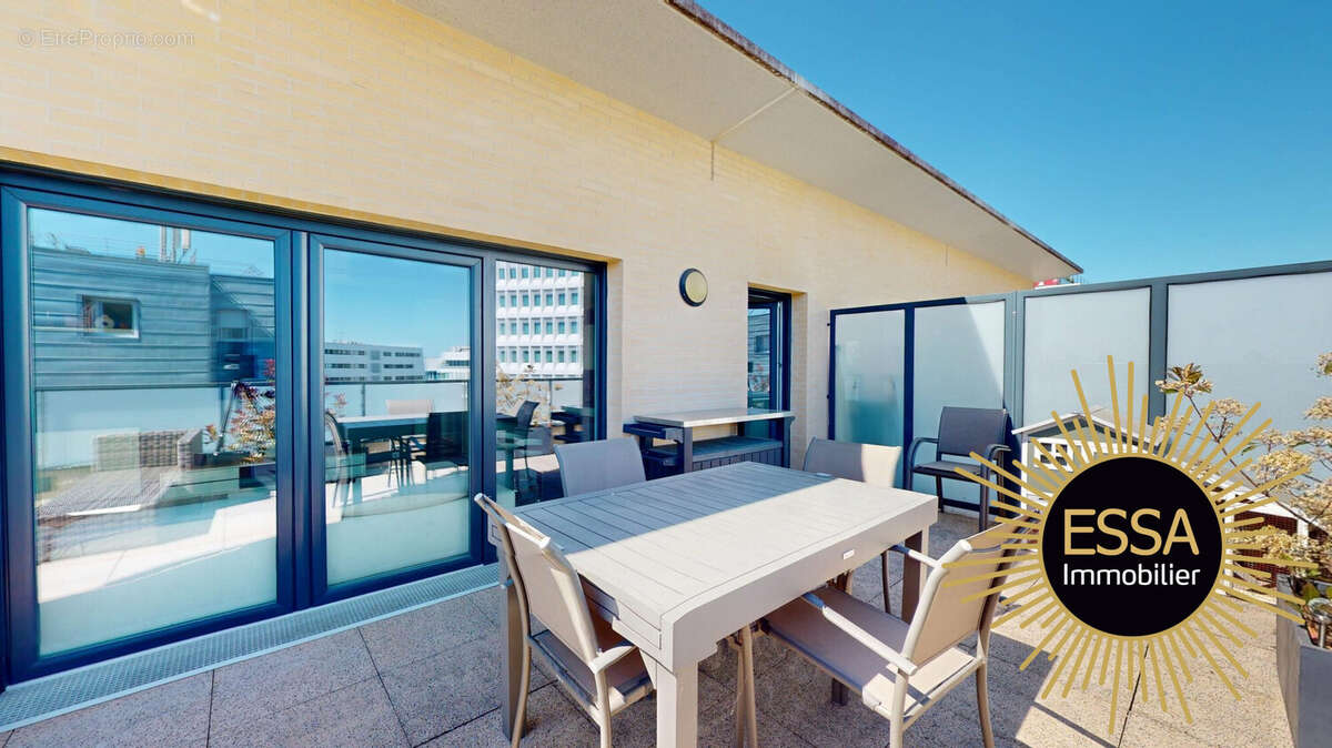 Appartement à VELIZY-VILLACOUBLAY