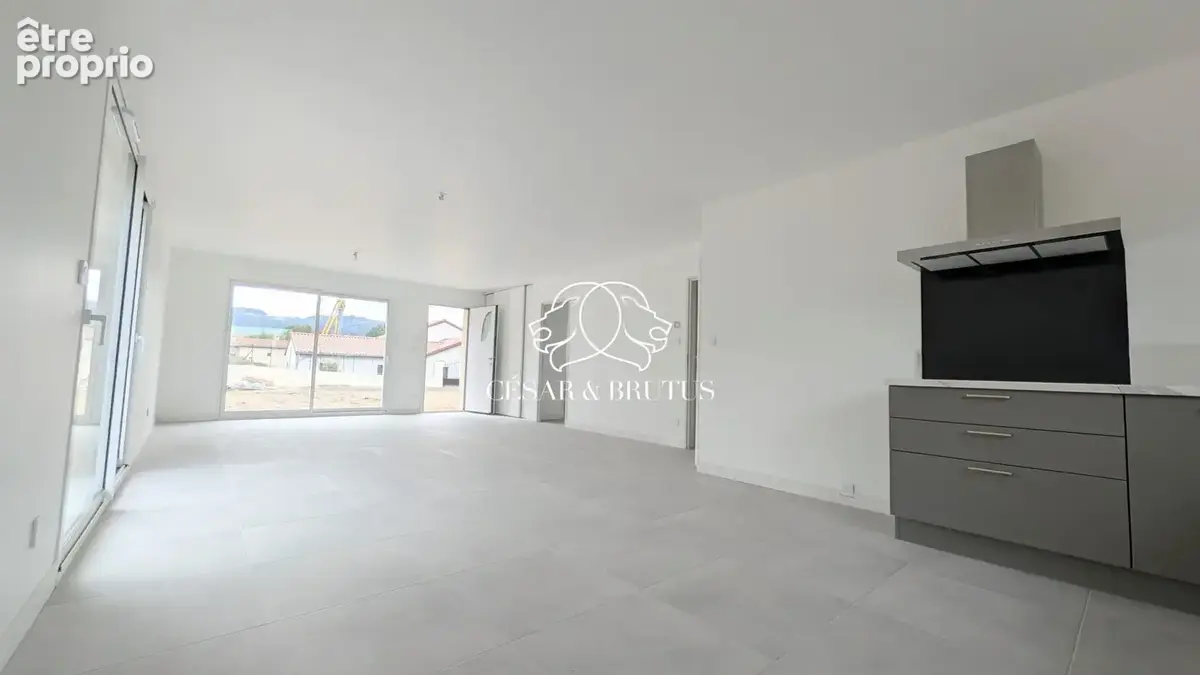 Maison 5 pièces 108 m² à vendre à Lavoute-Sur-Loire (43800) - photo 6