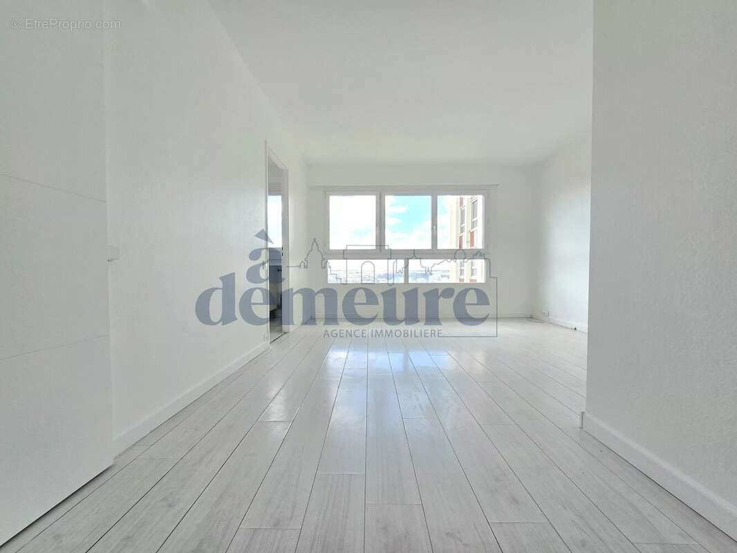 Appartement à ISSY-LES-MOULINEAUX