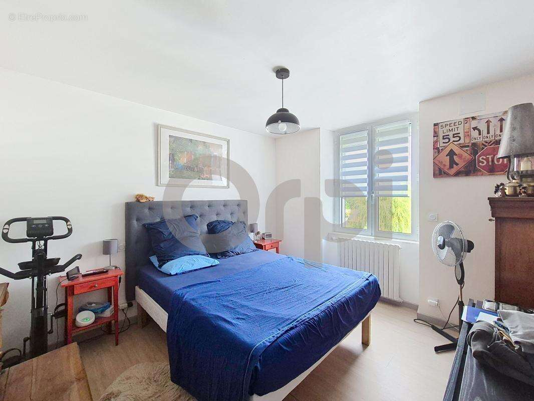 Maison à BEAUREGARD-DE-TERRASSON