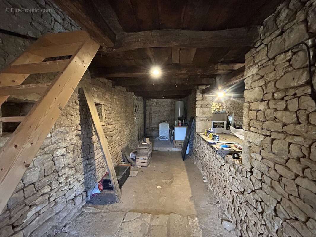 Maison à LIMALONGES