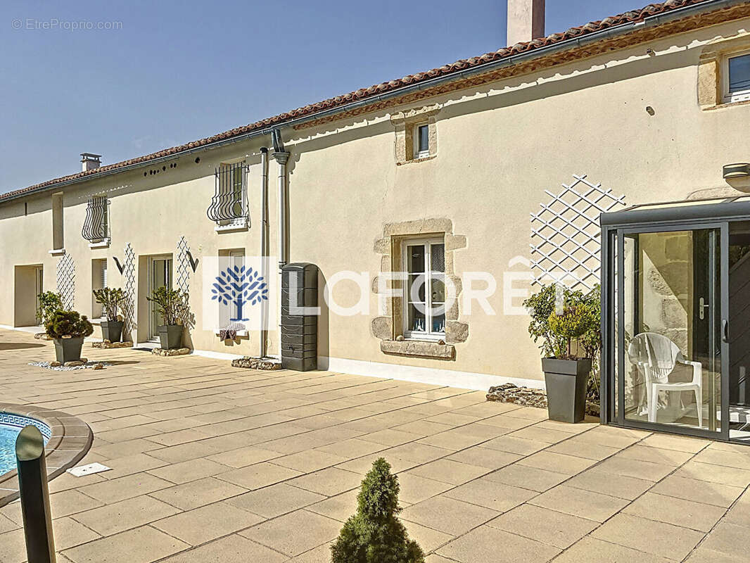 Maison à OIRON