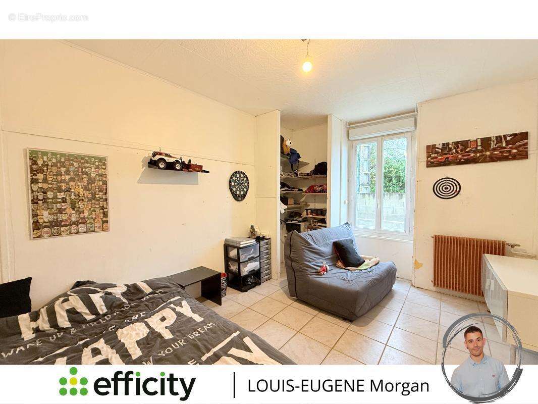 Maison à CHATELLERAULT