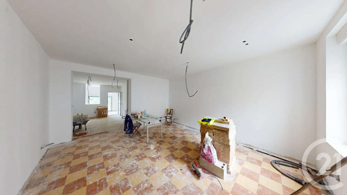 Maison à MONT-D'ORIGNY