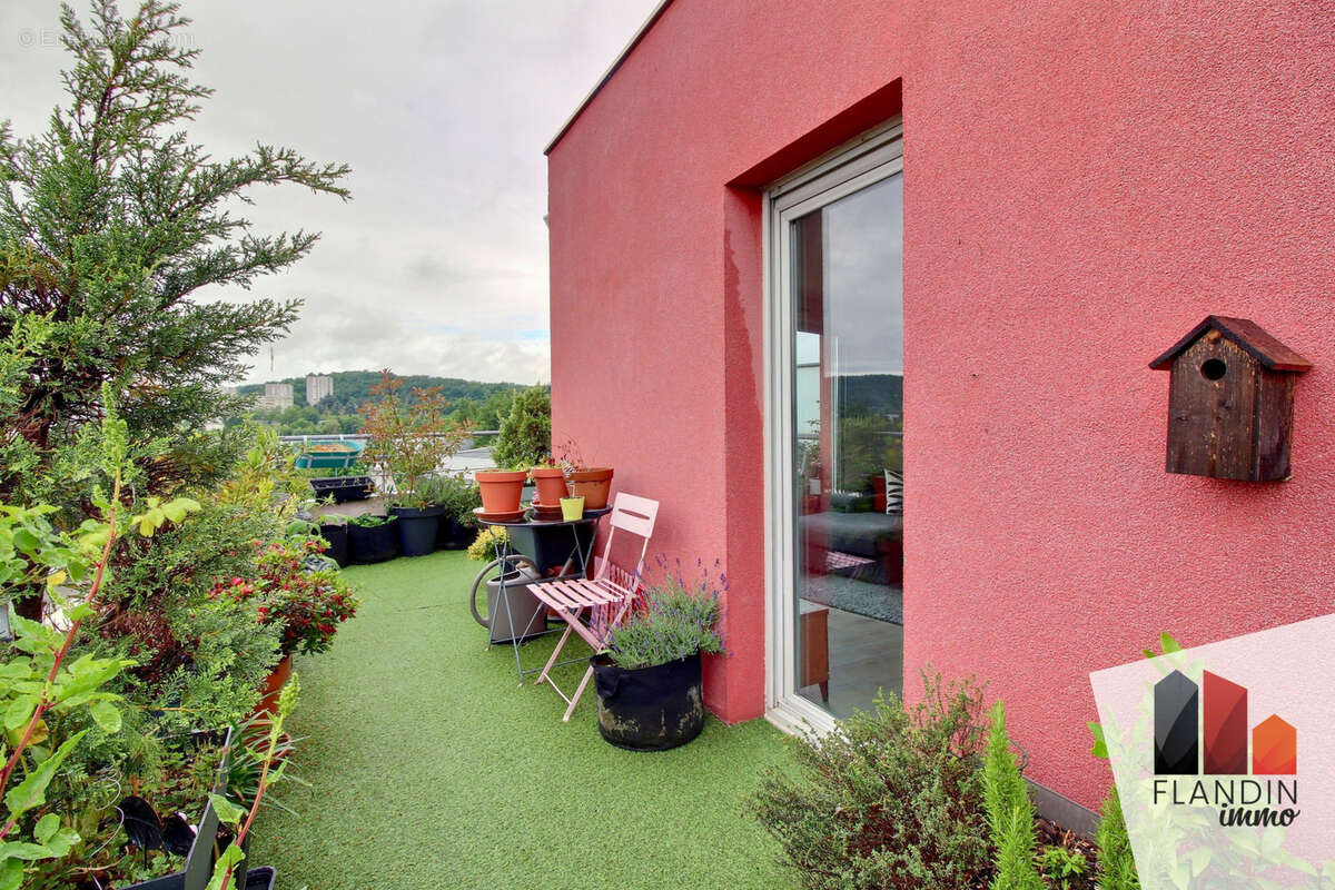 Appartement à GRIGNY