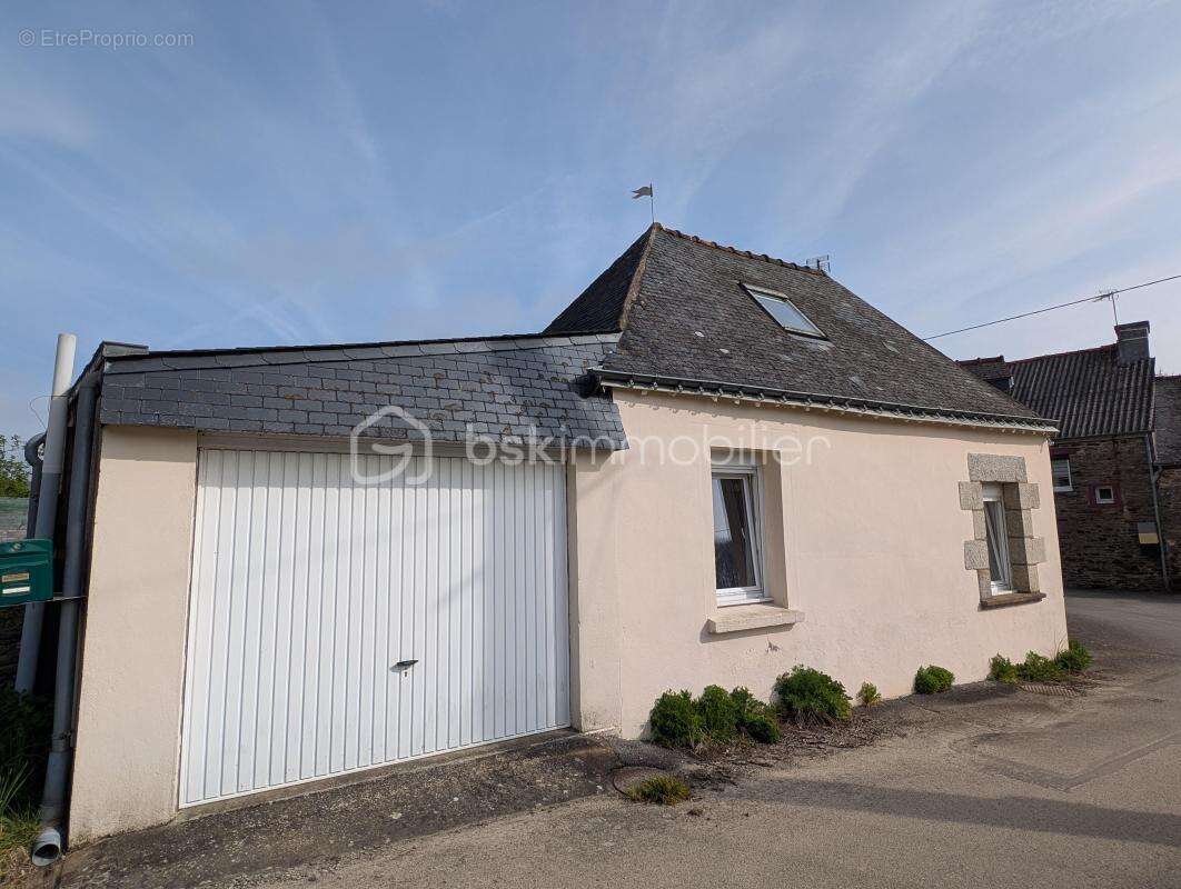 Maison à CREDIN