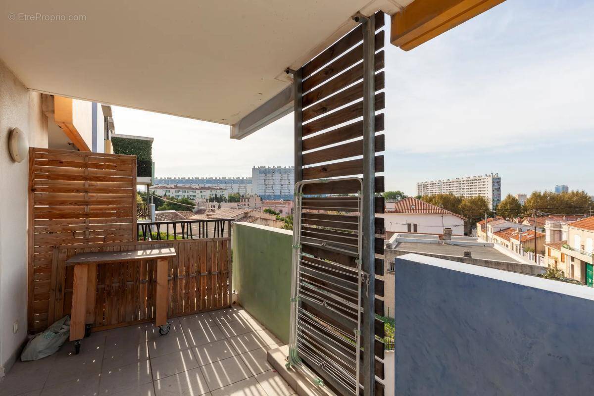 Appartement à MARSEILLE-14E