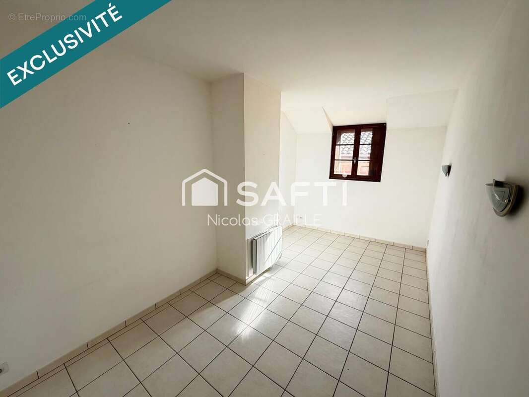 Maison 65 m² à Millau  - photo 8