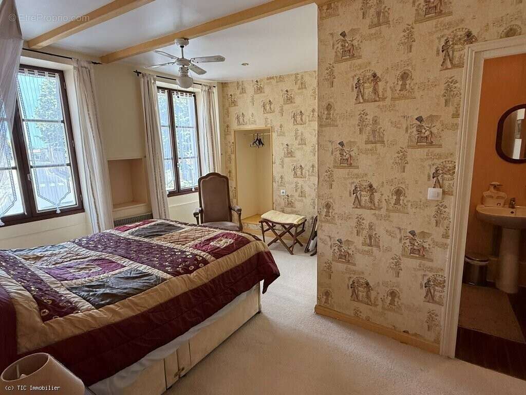 Maison à RUFFEC
