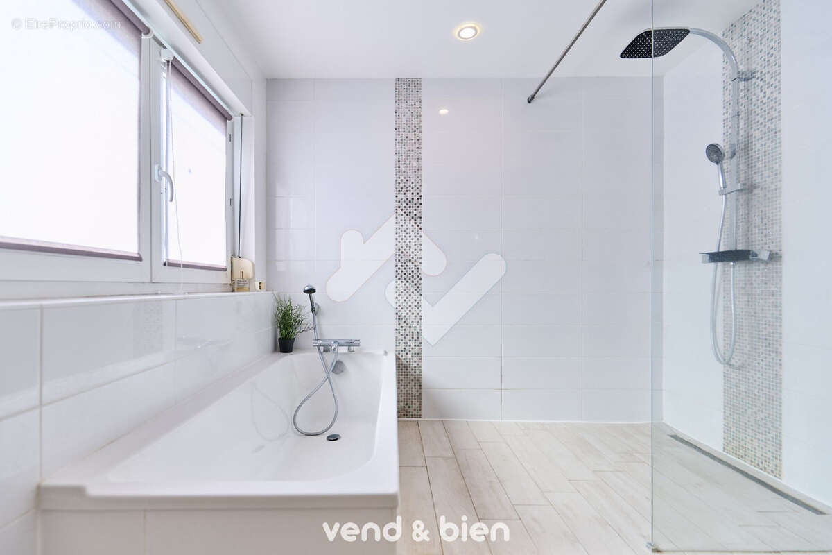 Maison à REIMS