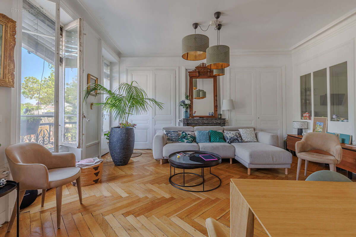 Lyon 7 quai claude bernard - t4 - 112m² - photo 6