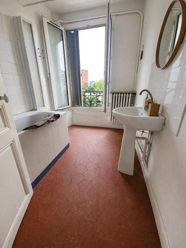 À vendre – 4 pièces à Saint-Ouen-sur-Seine - photo 9