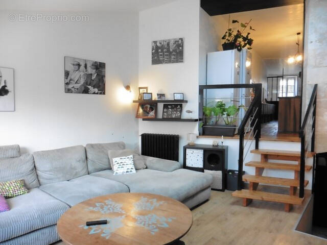 Maison à COULONGES-SUR-L&#039;AUTIZE