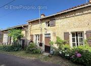 Maison à CHAMPAGNE-MOUTON