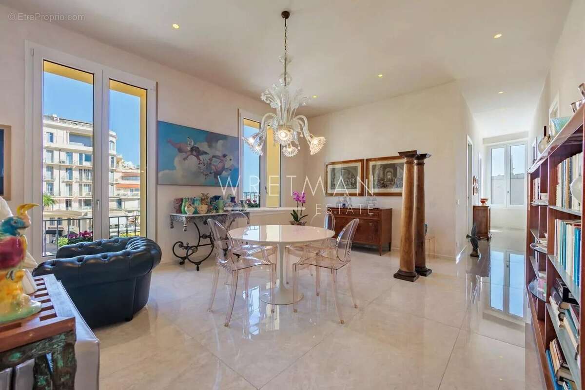 Appartement à MENTON