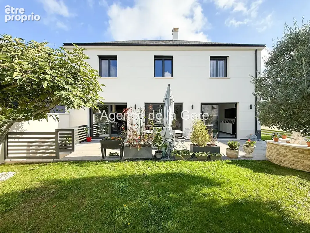 Carrières-sur-seine - belle maison familiale de 168 m² - 7 pièces - double garage - photo 21