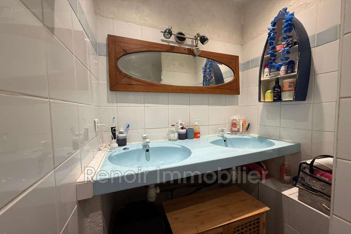Appartement à VILLENEUVE-LOUBET