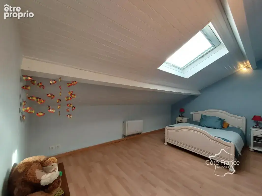 Propriété de 240 m2 avec deux habitations, dépendance, pisci - photo 15