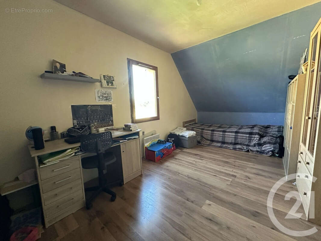 Maison 108 m² à Etrepagny  - photo 11