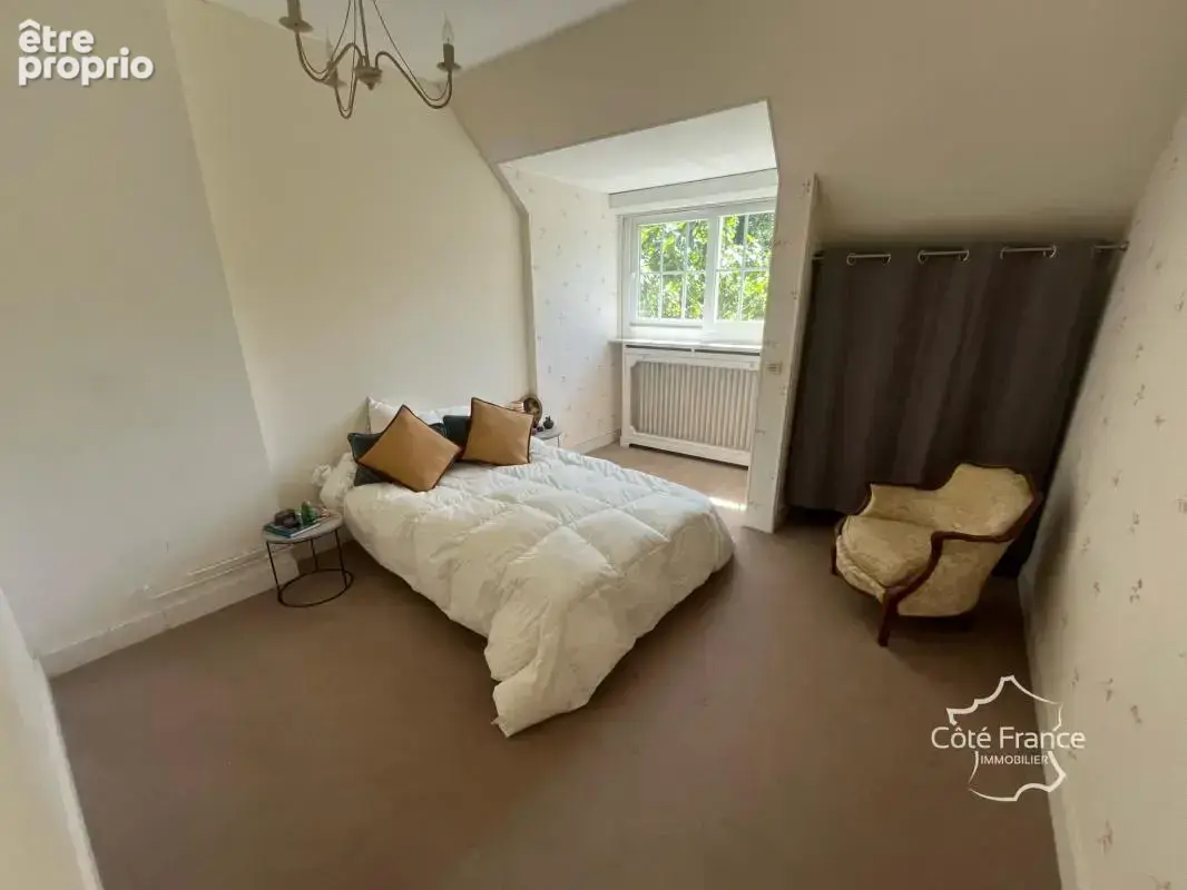 Élégante propriété familiale avec dépendance, terrain, pisci - photo 15