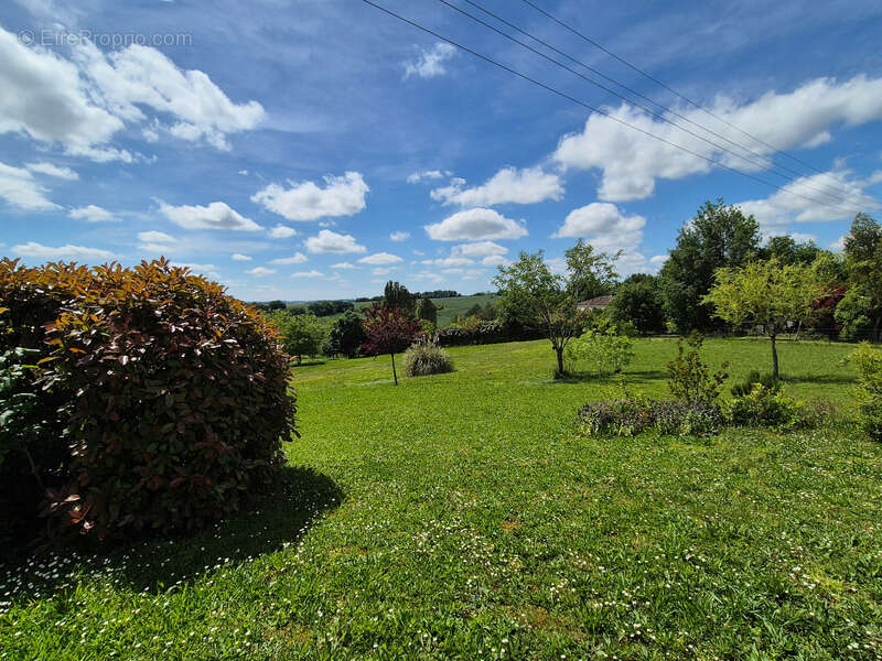 Maison contemporaine de plain-pied avec vue dominante, 4 chambres– Saint-Puy (32310) - photo 22