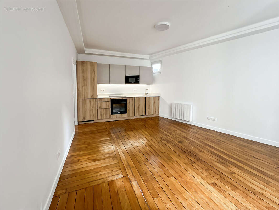 Appartement Paris 3 pièce(s) 39 m2 - photo 4