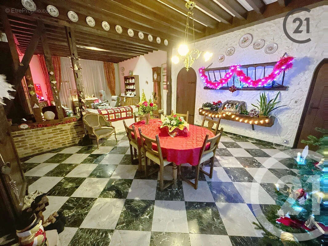 Maison à VITRY-EN-PERTHOIS