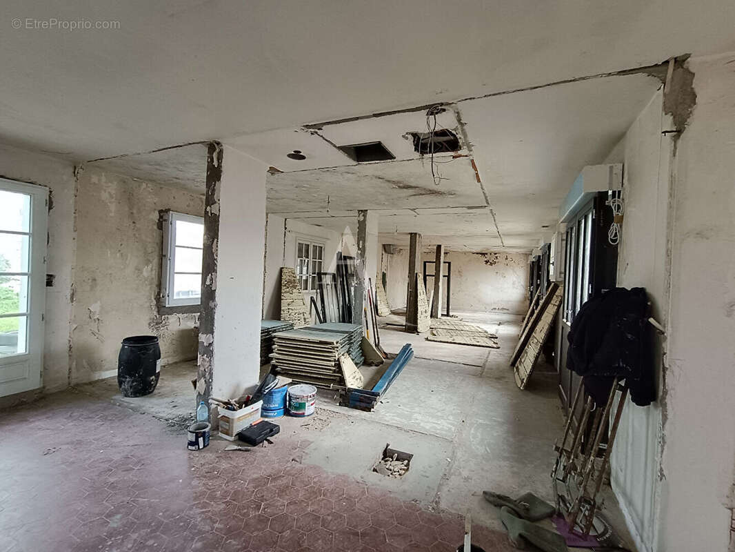 Maison à LE BOIS-PLAGE-EN-RE