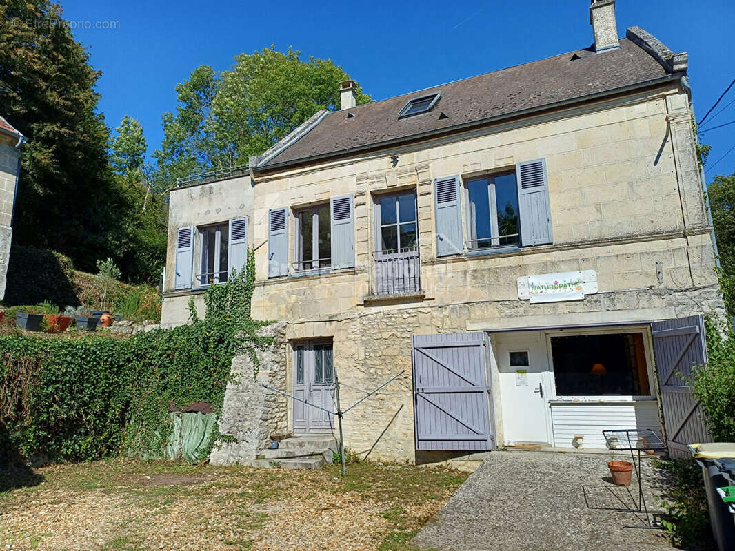 Maison à PIERREFONDS