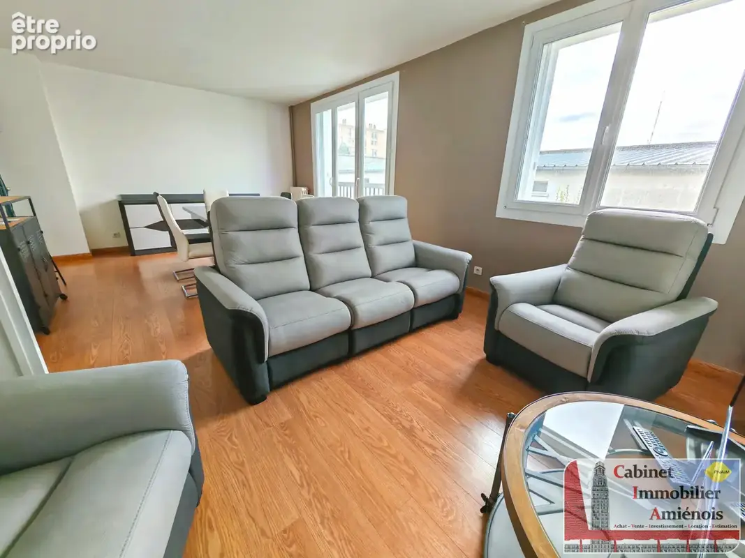 Amiens Sud, rue Saint Fuscien : Appartement 81m2 avec 2 chambres et un bureau - photo 4