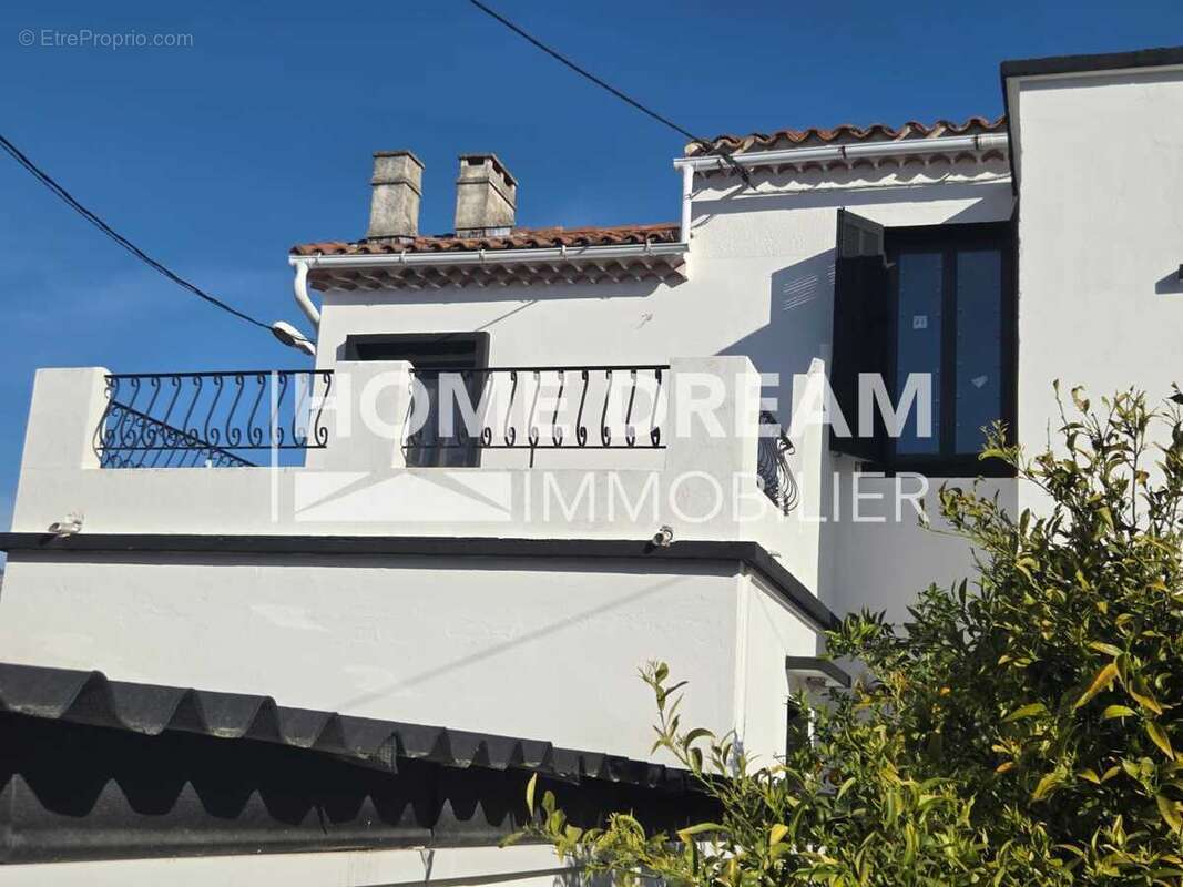 Appartement 57 m² à Toulon  - photo 2