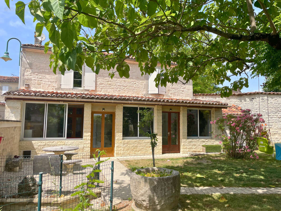 Maison à MERPINS