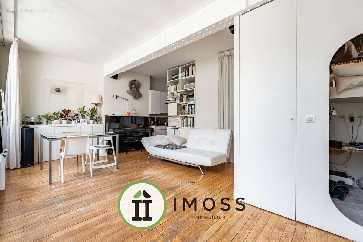 Appartement à PARIS-2E