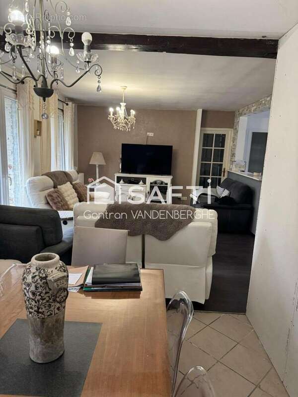 Photo 3 - Maison à WATTIGNIES