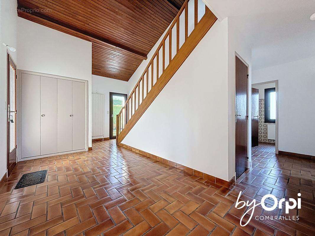 Maison à SAINT-ELOY-LES-MINES